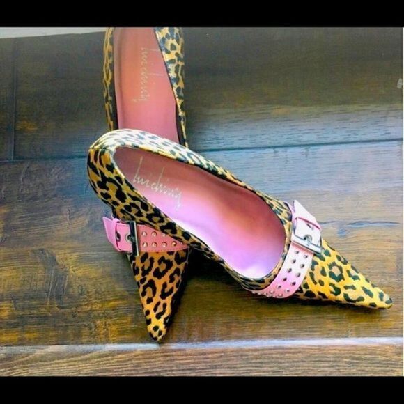 Beautiful Luichiny  Leopard Print Shoes, Pointed toe,Studded,Pink, Buckle New - Picture 3 of 6